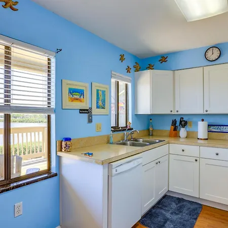 Waterfront Duplex With Dock And Views Near Town! Villa Cedar Key Exterior photo