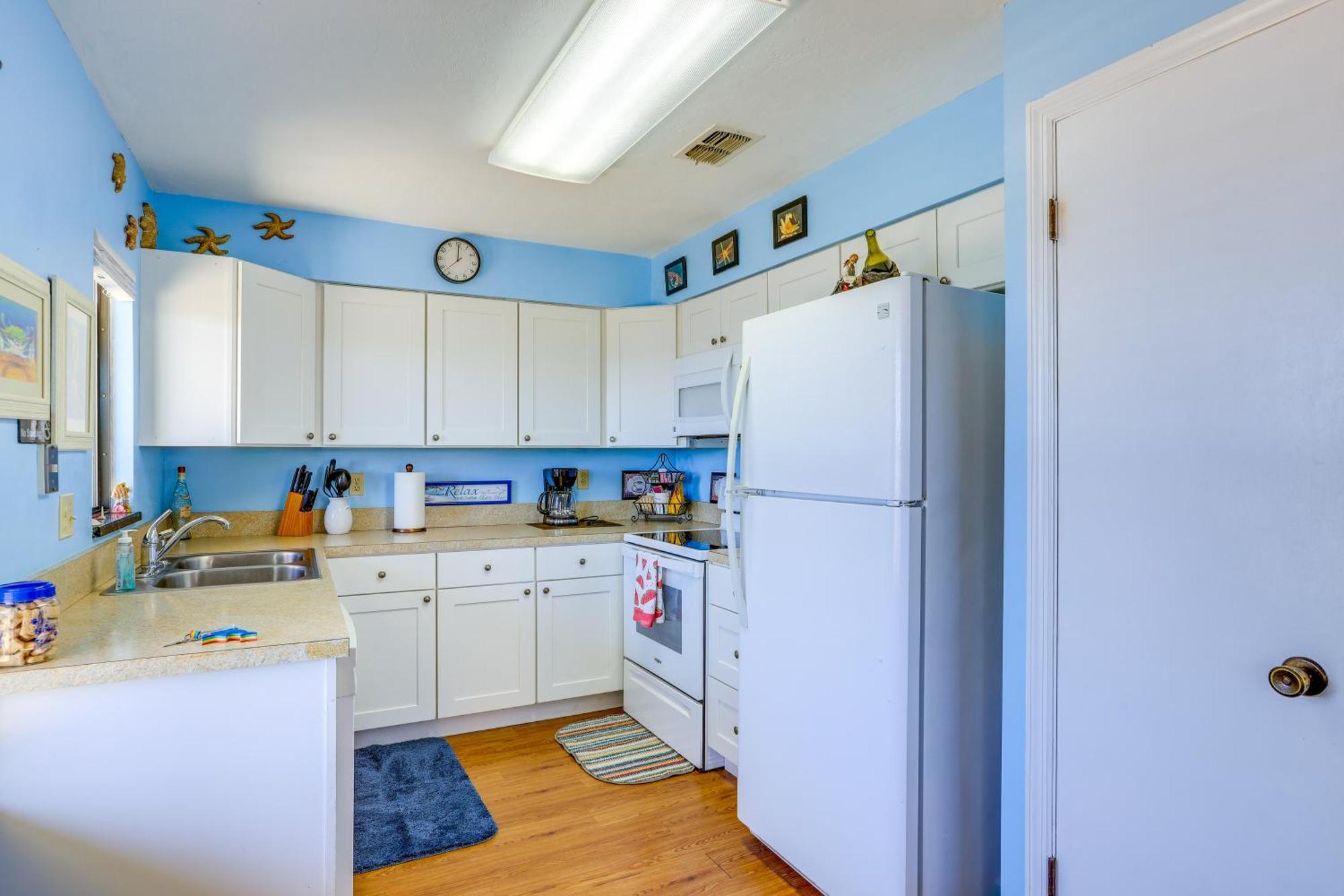 Waterfront Duplex With Dock And Views Near Town! Cedar Key